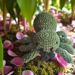Araignee Halloween au Crochet Modele 2 | Figurine Decorative Artisanale Fait Main | La Cigogne Crochete