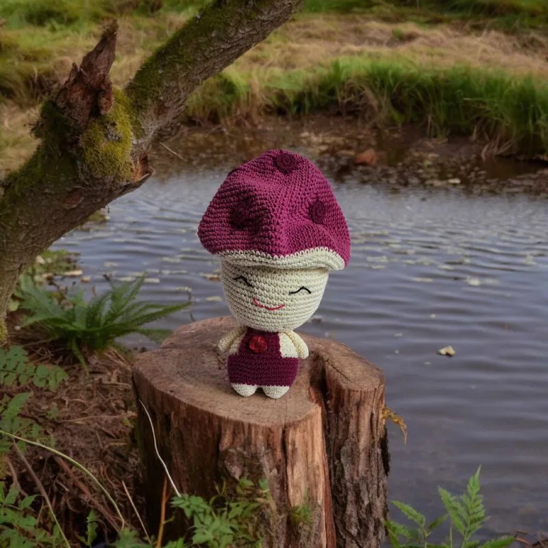 Homme champignon crochet fait main figurine artisanale