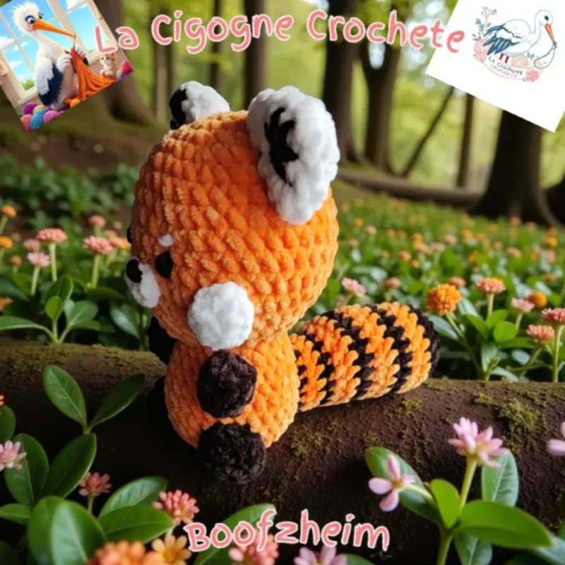 Panda roux crochet fait main peluche artisanale