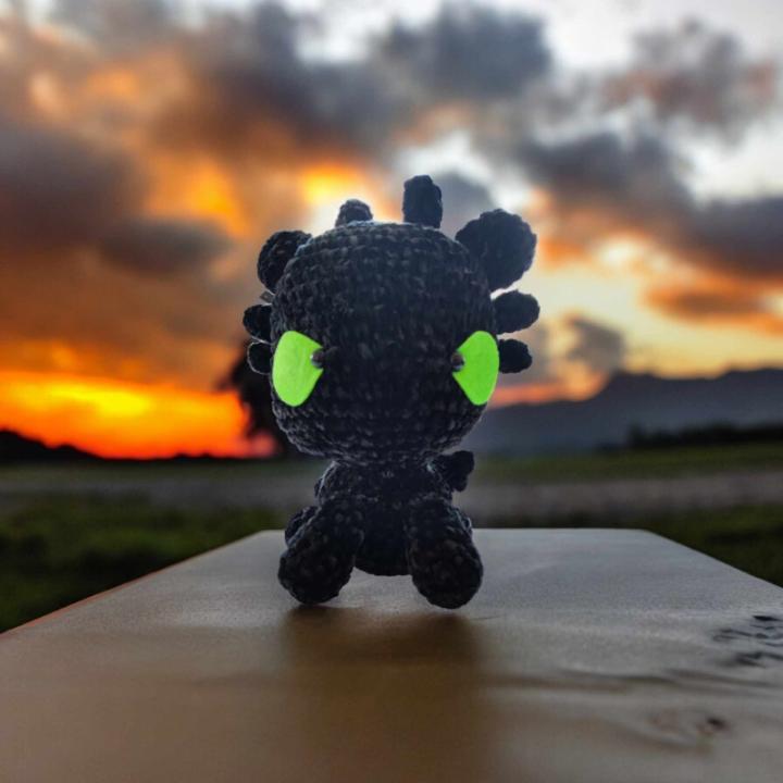 Petit dragon crochet fait main modèle 1