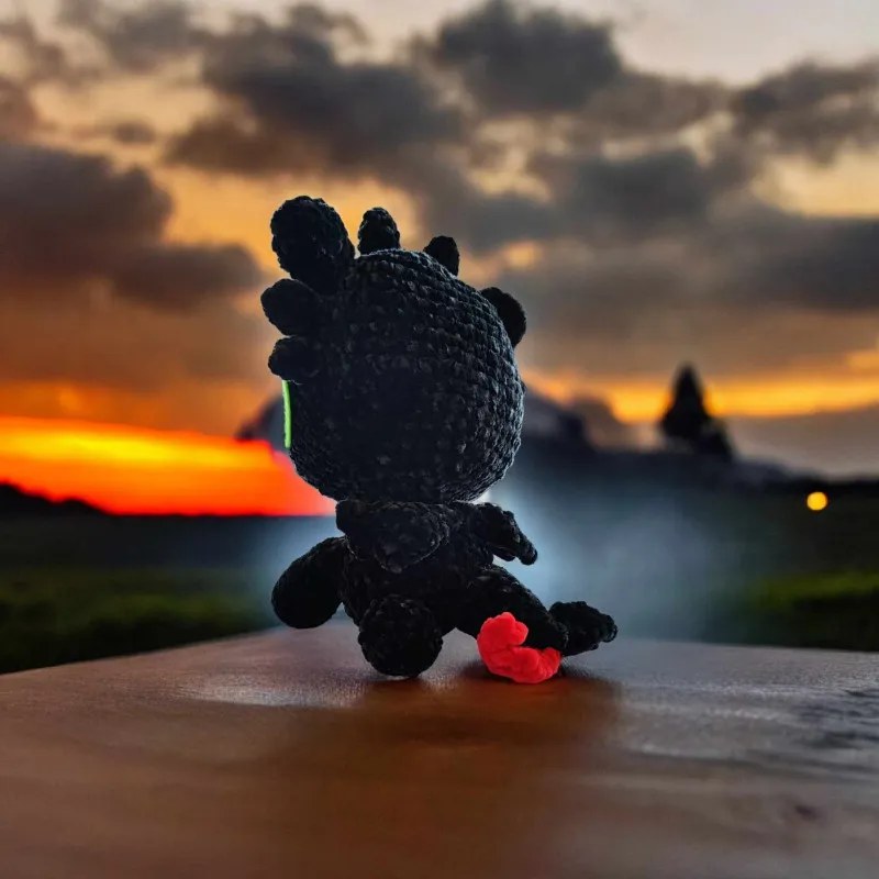 Petit dragon crochet fait main modèle 1