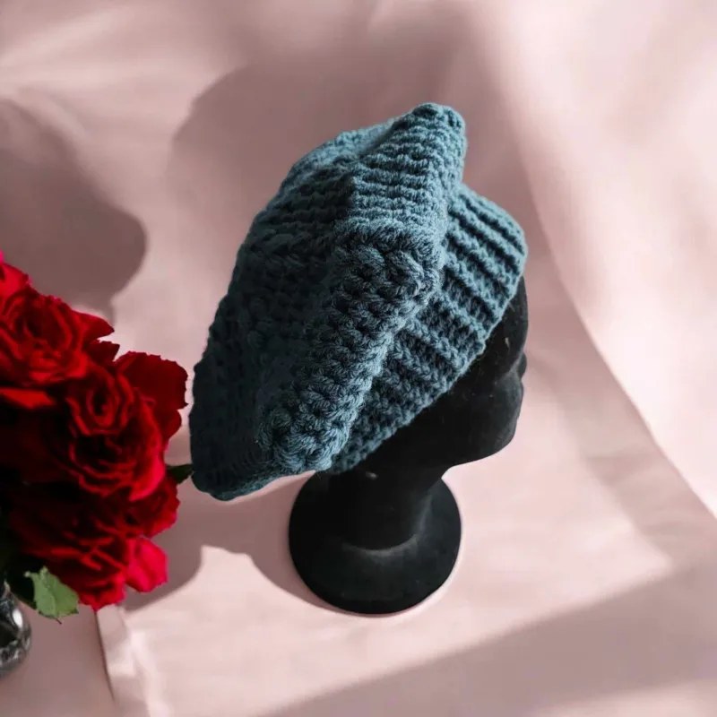 Beret crochet fait main modele 2