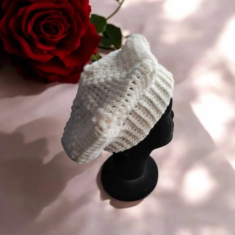Beret crochet fait main modele 3