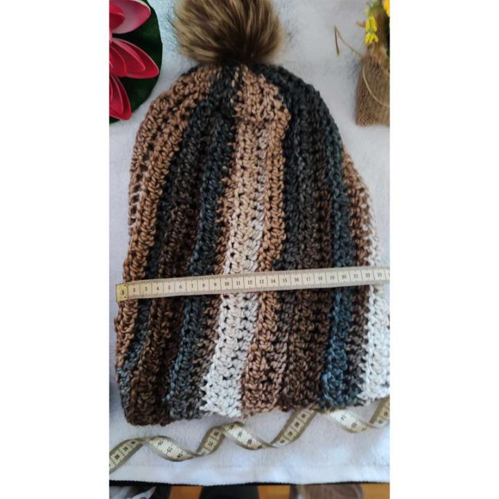 Bonnet adulte crochet fait main modele 1