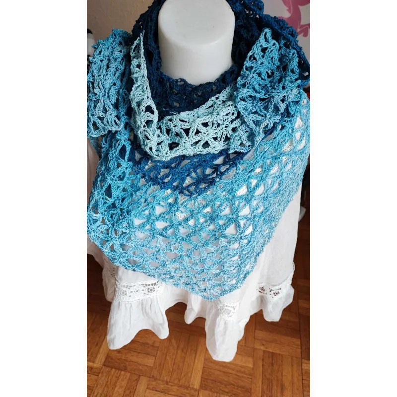 Chale crochet fait main coton modele 1