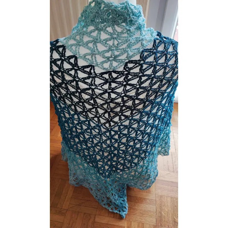 Chale crochet fait main coton modele 1