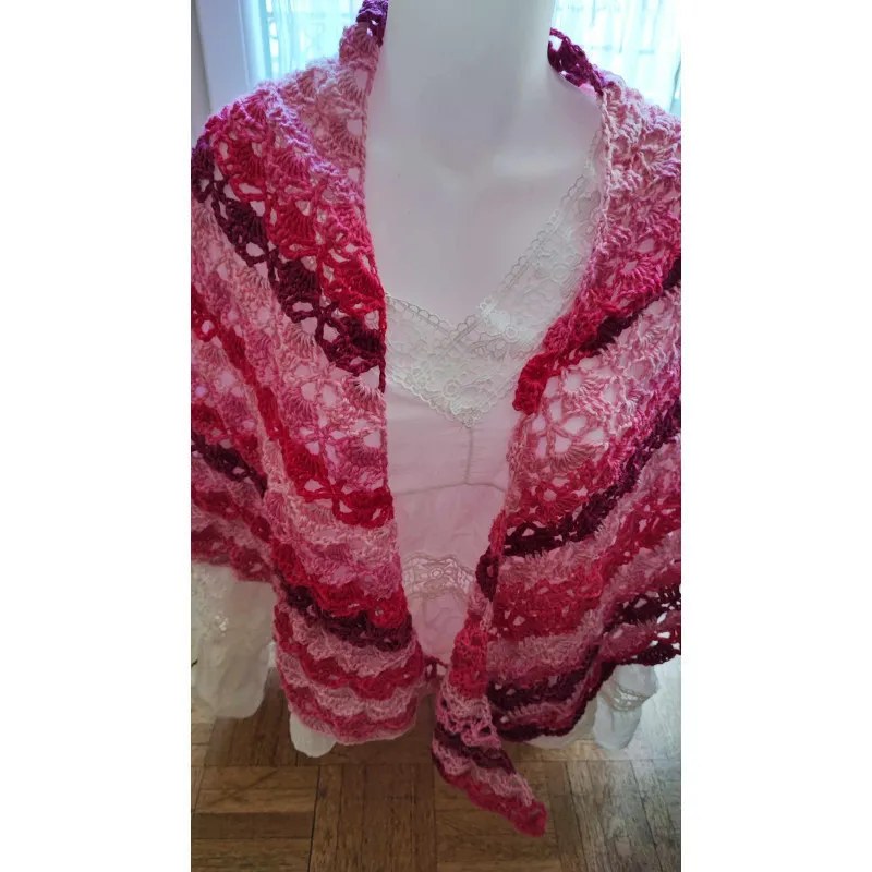 Châle Rose En Fibre Synthétique 165x70 Cm – Occasion Très Bon état