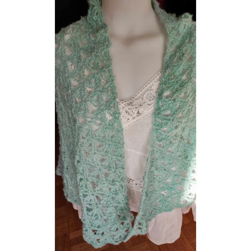 Chale crochet fait main modele 11