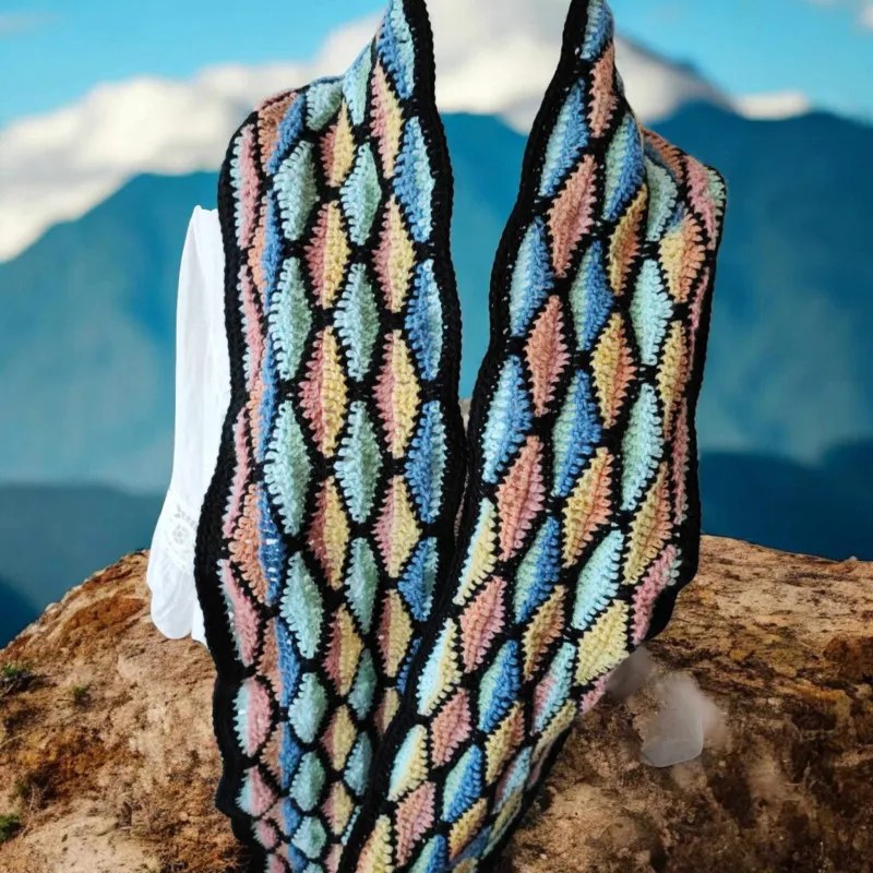 Écharpe crochet fait main modèle 6
