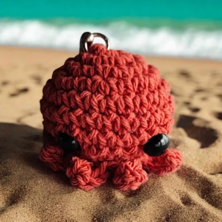 Porte clés mini poulpe crochet fait main modèle 2