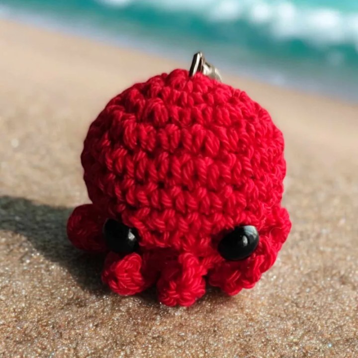 Porte clés mini poulpe crochet fait main modèle 9