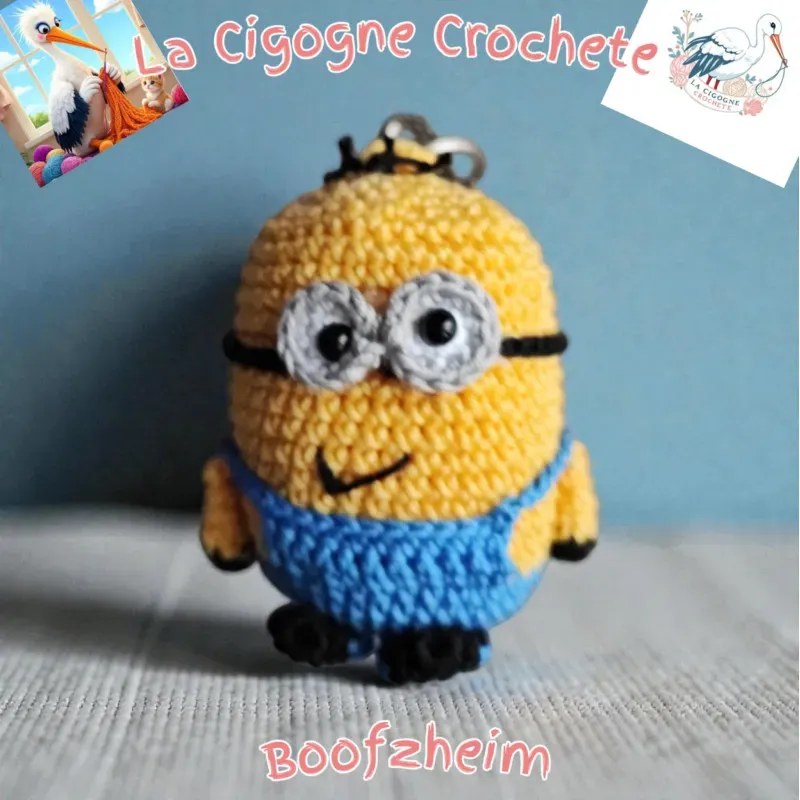 Porte clés personnage crochet fait main modèle 12