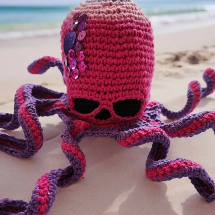 Poulpe effrayant modèle 1 crochet fait main