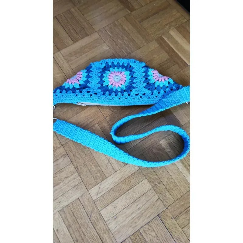 Sac banane modèle 2 crochet fait main