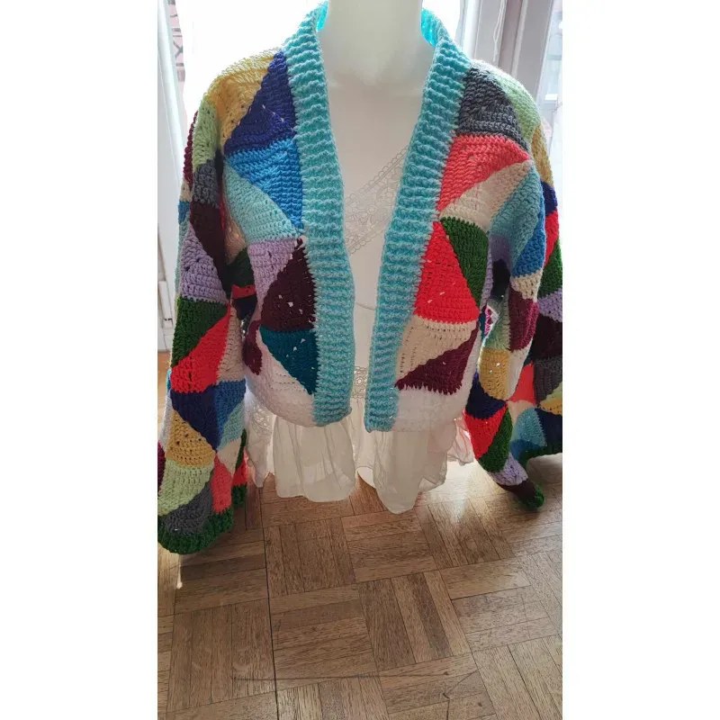 Veste modèle 1 crochet fait main