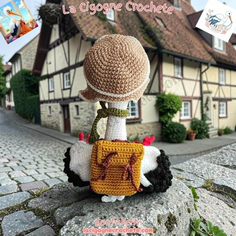 Cigogne mascotte crochet fait main