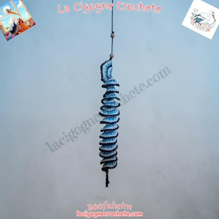 girouette décorative au crochet modèle 1 bleu turquoise et blanc fait main La Cigogne Crochete