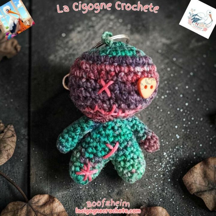 Porte clés poupée vaudou crochet fait main modèle 7