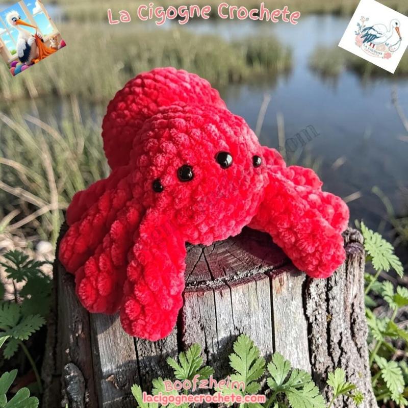 Bébé araignée rouge au crochet modèle 1 fait main