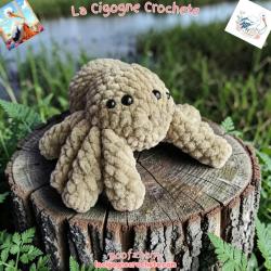Bebe Araignee au Crochet Modele 5 | Figurine Halloween Artisanale Fait Main | La Cigogne Crochete