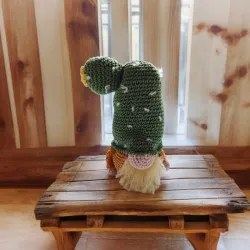 Gnome crochet fait main modèle 4