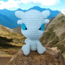 Petit dragon crochet fait main modèle 2