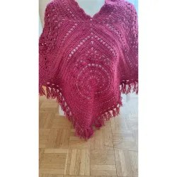 Poncho crochet fait main modèle 2