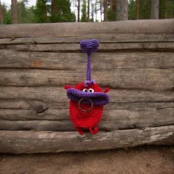Porte clés étui crochet fait main modèle 8