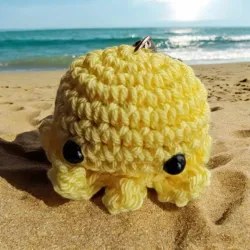 Porte clés mini poulpe crochet fait main modèle 7