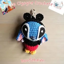 Porte clés personnage crochet fait main modèle 5