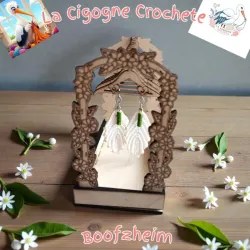 Support boucles d’oreilles modèle 4 bois