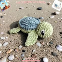 Petite tortue crochet fait main modèle 1