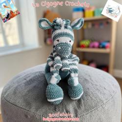 Zèbre crochet fait main peluche artisanale