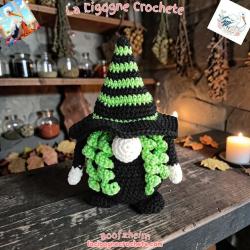 figurine gnome sorcier au crochet modèle 1 univers fantastique