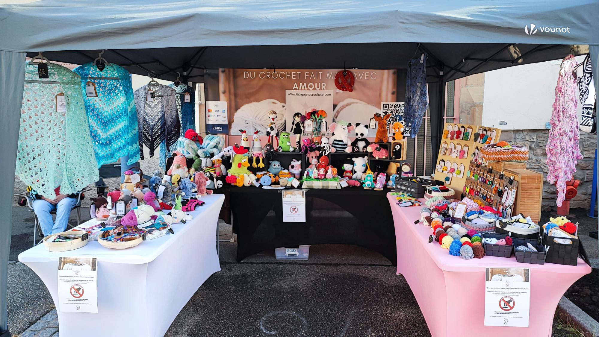Stand La Cigogne Crochete lors de la Fête de la Mirabelle à Dorlisheim